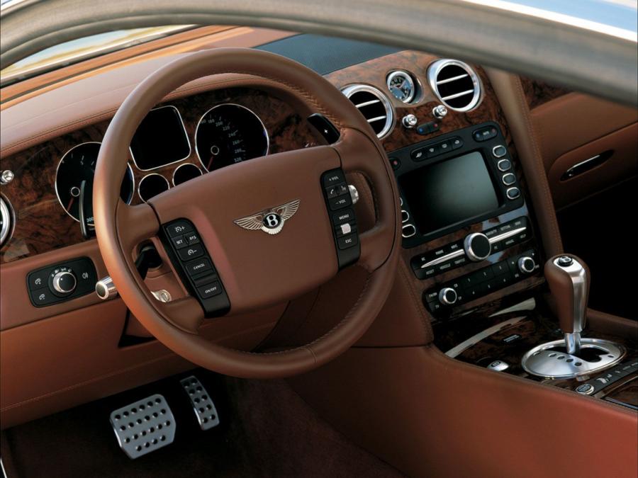  Bentley Continental R Mulliner 2005 года  (фото 2 из 3)